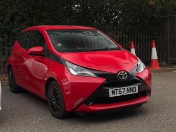 Toyota AYGO 1.0 VVT-i x-play x-shift Euro 6 5dr