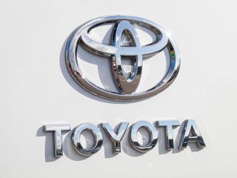 Toyota AYGO 1.0 VVT-i x-play x-shift Euro 6 5dr