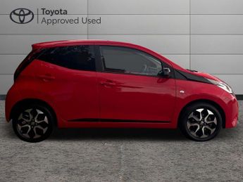 Toyota AYGO 1.0 VVT-i x-trend x-shift Euro 6 5dr (Safety Sense)