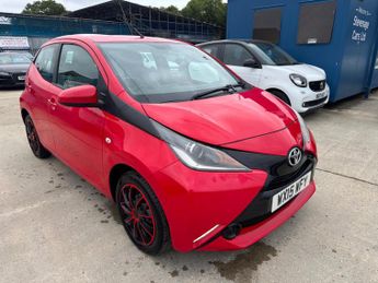 Toyota AYGO 1.0 VVT-i x-play Euro 5 5dr Euro 5