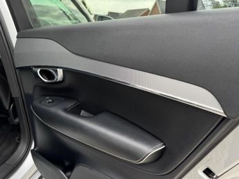 Volvo XC90 2.0 D5 PowerPulse R-Design Pro Auto 4WD Euro 6 (s/s) 5dr