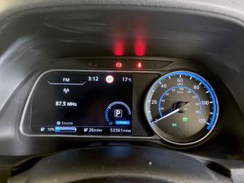 Nissan Leaf 40kWh N-Connecta Auto 5dr