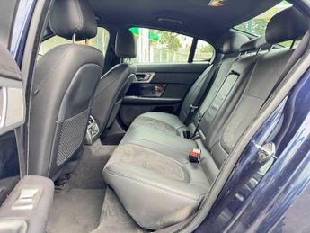Jaguar XF 2.2d R-Sport Auto Euro 5 (s/s) 4dr