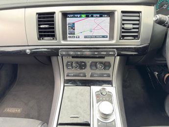 Jaguar XF 2.2d R-Sport Auto Euro 5 (s/s) 4dr
