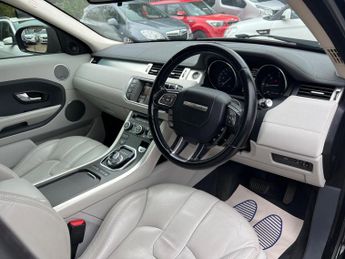 Land Rover Range Rover Evoque 2.2 SD4 Pure Auto 4WD Euro 5 5dr