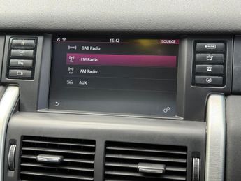 Land Rover Discovery Sport 2.0 TD4 HSE Black Auto 4WD Euro 6 (s/s) 5dr