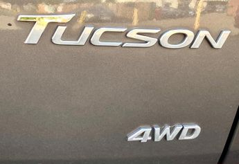 Hyundai TUCSON 2.0 CRDi Premium SE Auto 4WD Euro 6 5dr