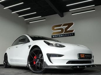 Tesla Model 3 (Dual Motor) Long Range Auto 4WDE 4dr