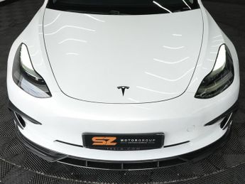Tesla Model 3 (Dual Motor) Long Range Auto 4WDE 4dr