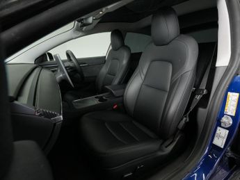 Tesla Model 3 (Dual Motor) Long Range Auto 4WDE 4dr