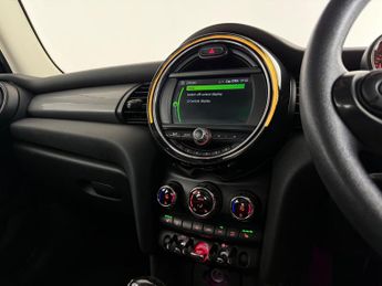 MINI Hatch 1.5 Cooper Classic Steptronic Euro 6 (s/s) 5dr