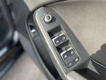 Audi A4 2.0 TDI SE Technik Multitronic Euro 5 (s/s) 4dr
