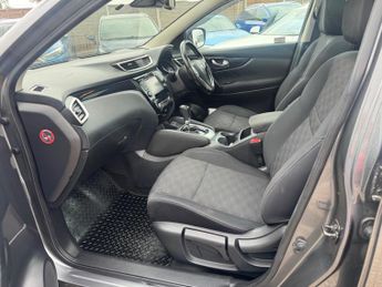 Nissan Qashqai 1.2 DIG-T n-tec+ XTRON 2WD Euro 5 (s/s) 5dr