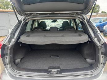 Nissan Qashqai 1.2 DIG-T n-tec+ XTRON 2WD Euro 5 (s/s) 5dr