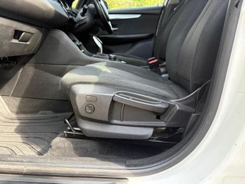 BMW 2 Series Gran Tourer 1.5 218i SE DCT Euro 6 (s/s) 5dr