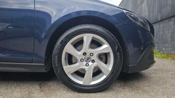 Volvo V40 Cross Country 1.6 D2 Lux Powershift Euro 5 (s/s) 5dr