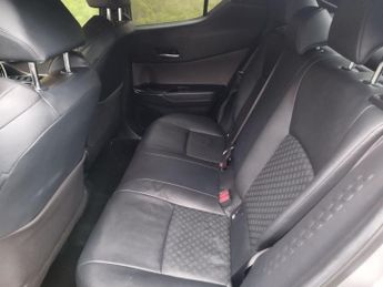 Toyota C-HR 2.0 VVT-h Excel SUV 5dr Petrol Hybrid CVT Euro 6 (s/s) (184 ps)