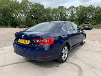 Skoda Superb 1.6 TDI SE Business DSG Euro 6 (s/s) 5dr