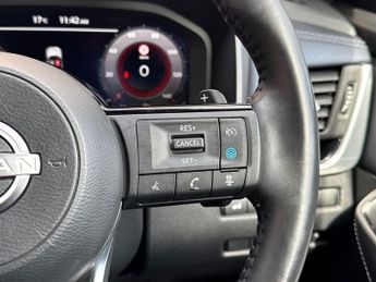 Nissan Qashqai 1.3 DIG-T MHEV Tekna+ XTRON Euro 6 (s/s) 5dr