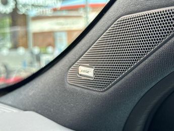 Nissan Qashqai 1.3 DIG-T MHEV Tekna+ XTRON Euro 6 (s/s) 5dr