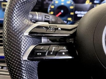 Mercedes-Benz E Class 2.0 E300de 13.5kWh AMG Line Night Edition (Premium Plus) G-Troni