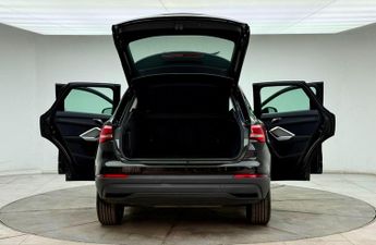 Audi Q3 1.4 TFSIe 45 Technik S Tronic Euro 6 (s/s) 5dr 13kWh