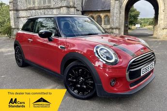 MINI Hatch 1.5 Cooper Classic Steptronic Euro 6 (s/s) 3dr