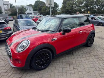 MINI Hatch 1.5 Cooper Classic Steptronic Euro 6 (s/s) 3dr