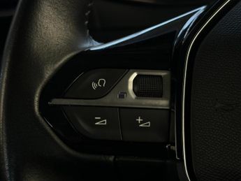 Peugeot E-208 50kWh Active Auto 5dr