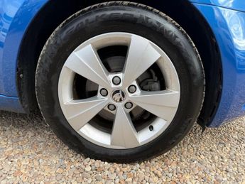 Skoda Octavia 1.6 TDI SE Technology DSG Euro 6 (s/s) 5dr