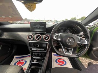 Mercedes-Benz A Class 2.1 A200d AMG Line (Premium Plus) 7G-DCT Euro 6 (s/s) 5dr