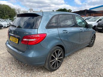 Mercedes-Benz B Class 1.8 B180 CDI Sport 7G-DCT Euro 5 (s/s) 5dr