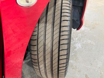 Peugeot 407 2.0 HDi Sport 4dr