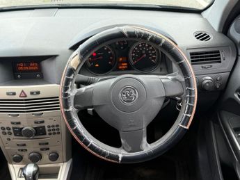 Vauxhall Astra 1.8i 16v Life 5dr
