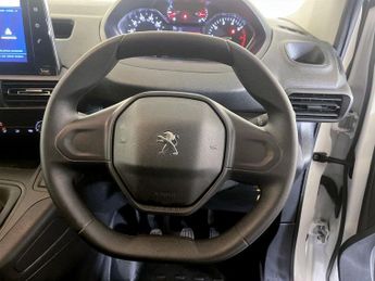 Peugeot Partner 1.5 BlueHDi 1000 Professional Premium + Standard Panel Van SWB E