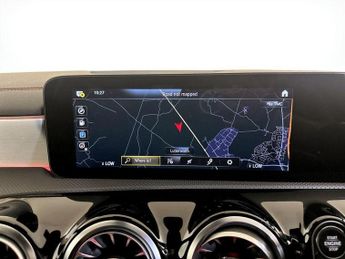 Mercedes-Benz CLA 1.3 CLA180h MHEV AMG Line (Premium) Shooting Brake 7G-DCT Euro 6