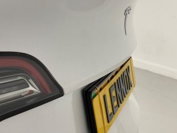 Tesla Model Y (Dual Motor) Long Range Auto 4WDE 5dr