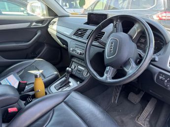 Audi Q3 2.0 TDI SE S Tronic quattro Euro 5 (s/s) 5dr