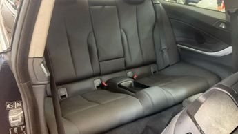 BMW 4 Series 2.0 420d Luxury Auto Euro 6 (s/s) 2dr