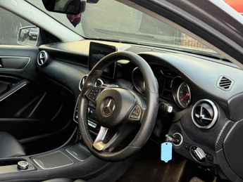 Mercedes-Benz A Class 1.5 A180d Sport 7G-DCT Euro 6 (s/s) 5dr