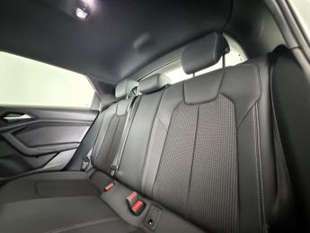 Audi A1 2.0 TFSI 40 S line Competition Sportback S Tronic Euro 6 (s/s) 5