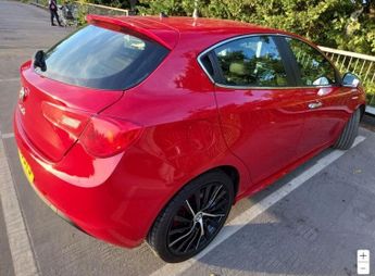 Alfa Romeo Giulietta 1.4 TB MultiAir Sportiva TCT Euro 5 (s/s) 5dr