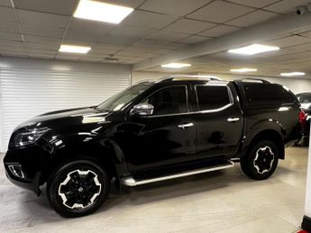 Nissan Navara 2.3 dCi Tekna Auto 4WD Euro 6 4dr