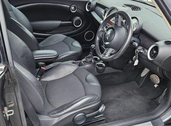 MINI Hatch 2.0 Cooper SD Auto Euro 5 3dr