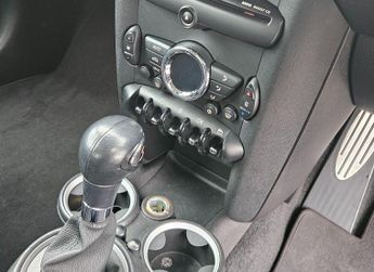 MINI Hatch 2.0 Cooper SD Auto Euro 5 3dr