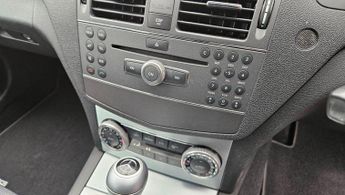 Mercedes-Benz C Class 1.6 C180K BlueEfficiency Sport Auto Euro 4 5dr