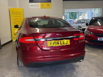 Jaguar XF 2.2d R-Sport Auto Euro 5 (s/s) 4dr