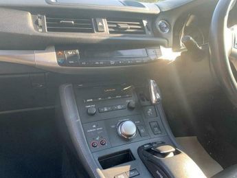 Lexus CT 1.8 200h SE-L CVT Euro 5 (s/s) 5dr