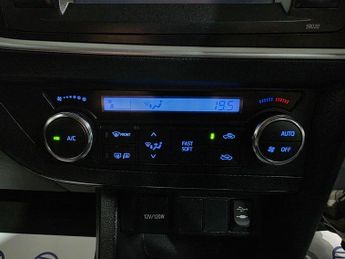 Toyota Auris 1.6 V-Matic Sport Multidrive S Euro 5 5dr