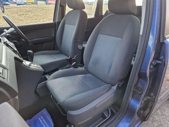 Ford Focus C-Max 2.0 Zetec 5dr